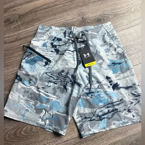 Under Armour Men's Camo Shorts - Gray and Blue NWT UPF 40 NWT - Picture 2 of 8